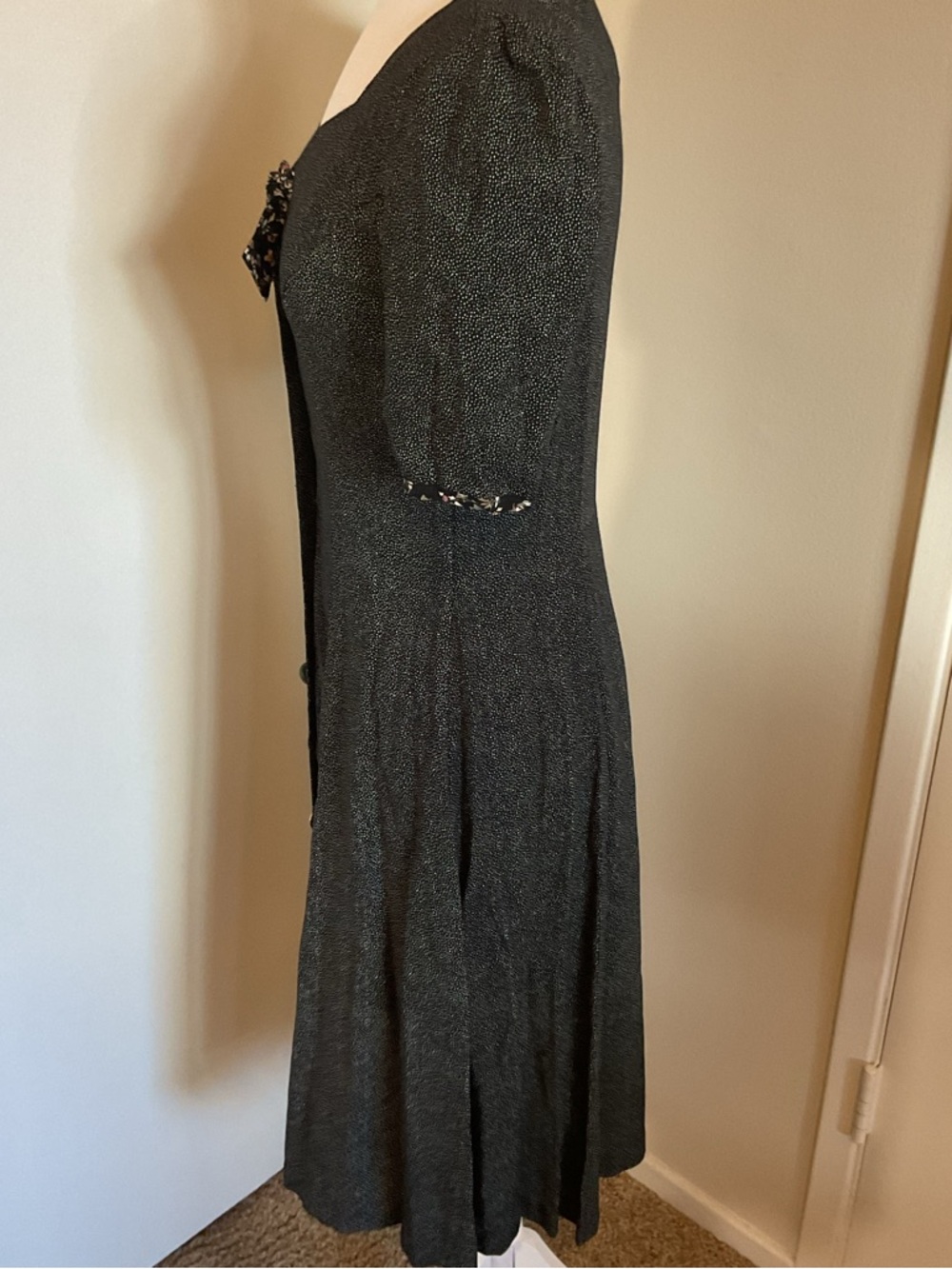 Sostanza Black Midi Dress Floral Bow Puff Sleeve Tailored Rayon Vintage Size 5/6 - Picture 6 of 7